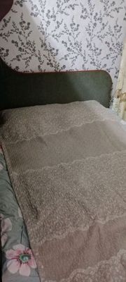 продаётся двуспальная кровать с встроенным шкафом