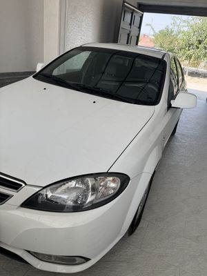 Автомашина сотилади