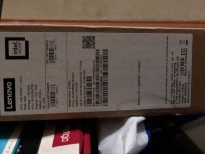 Notebook LENOVO crocna sotladi