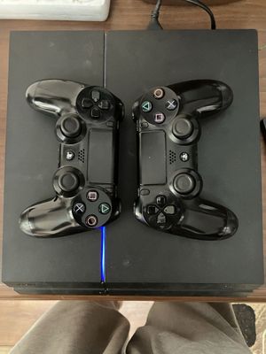 Ps 4 slim 500 gb 6.72 goldhen
