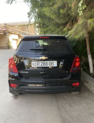 Trecker 1 sotiladi