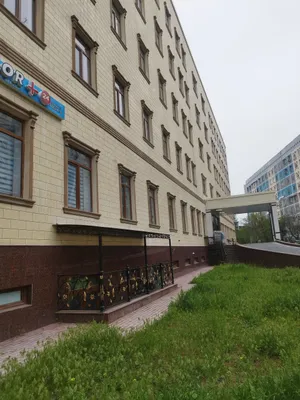 Яккасар.район. Отдельно стоящее 5-этажное здание.