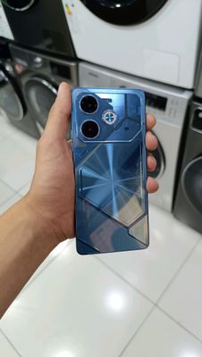 Tecno pova 6 12+12/256