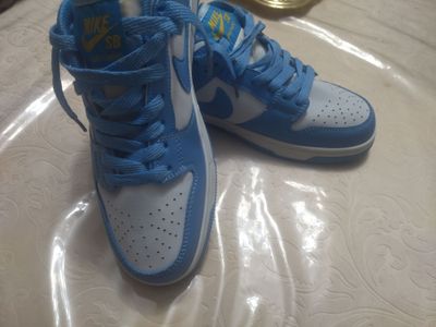Женские кроссовки Nike Dunk Low • новые • размер 42