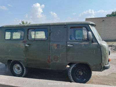 Uaz yuk furgon sotiladi