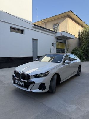 Bmw i5 M sport