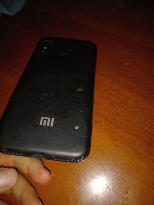 Mi 8 telefoni zor ekranini tuzatsa boldi