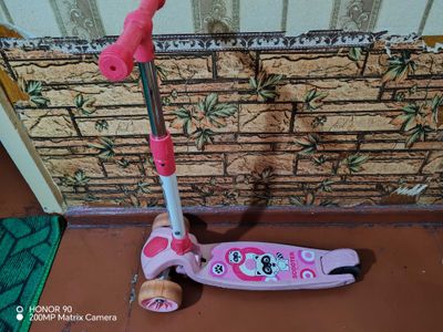 Продам самокат детский
