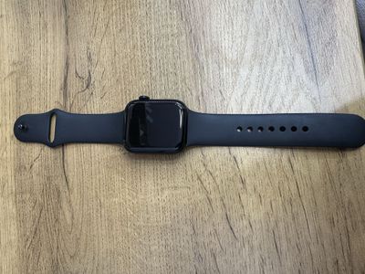 apple wetch se 44mm