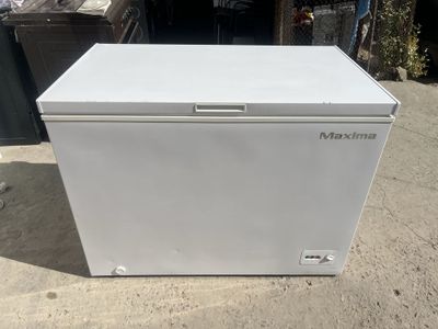 Срочно продаю морозильник