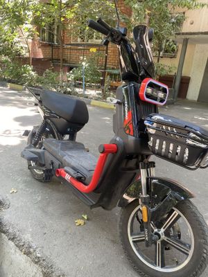 Skuter drongo prava talab qilinmaydi