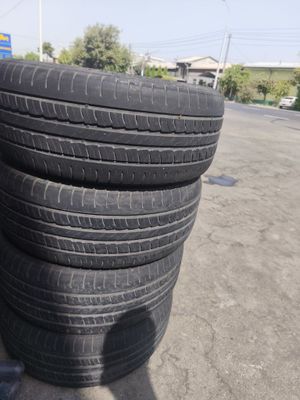 205-55-R16 wind force