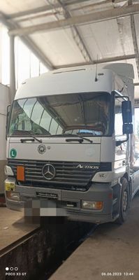 Sotiladi mersdes actros