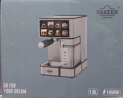 Рожковая автоматическая кофемашина Uakeen ZL-1503 с капучинатором.