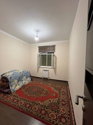 Ижарага уй берилади келес раддом куча 33 хона. 300&