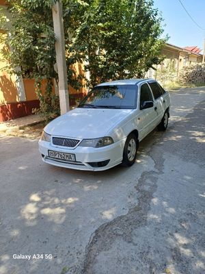 Нексия 2 сотилади