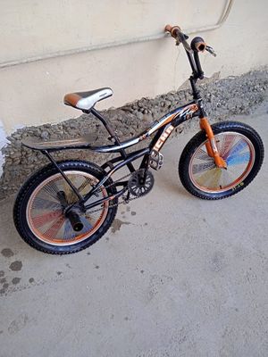 Velik sportchi qatnashdi