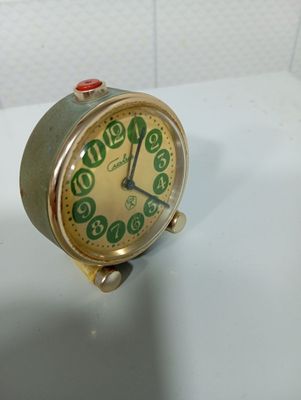 Слава редкие будильник часы советские рабочие