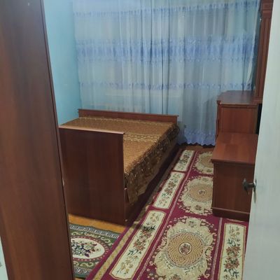 3 холик квартира Оилага ижарага берилади ор-р Тожмахал