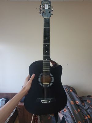 Gitara sotiladii