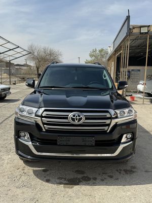 Land Cruiser 200