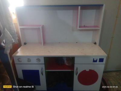 Mebel sotiladi holati yaxshi