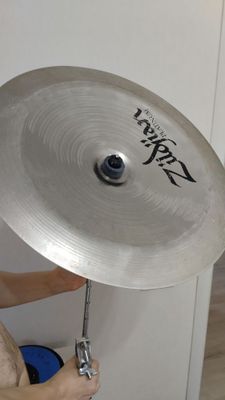 Продам тарелку чайна Zildjian