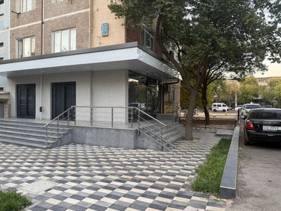 Сдам в аренду коммерческое помещение