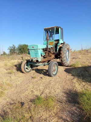 T 28 Traktor,Trkamasi,Chizil surgichi,Sotiladi.