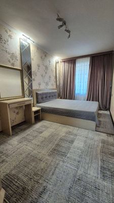 Ул Ш. Руставелли 2 ком 2 этаж 4 этажка все ест фото реално