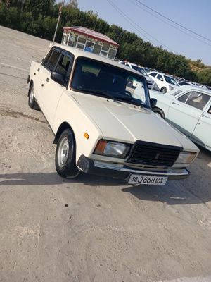Vaz 2107 mashina ideal holatda