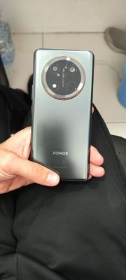 Honor X9C. Ideal
