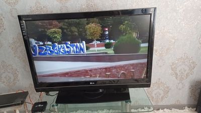 Телевизор LED LG диоганаль 50 1м20см в отличном состояние