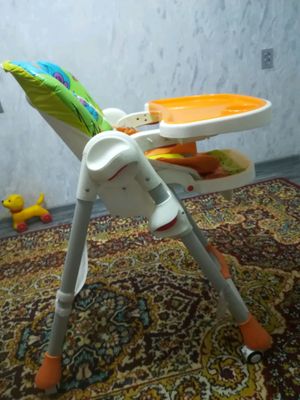 bolalar uchun ovqatlanadigan stul