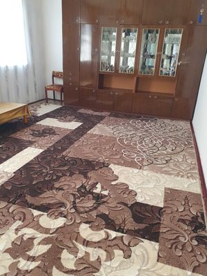 Уй сотилади.Шеробод шахри Сурхондарё вилояти.барча шароитлари мавжуд.