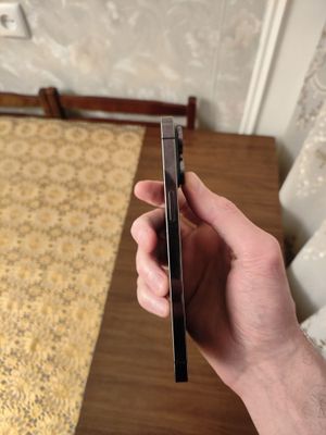 Продаю срочно iphone 14 pro max 128 срочно