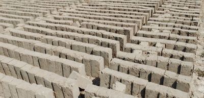 Гишт бор 1200 дан донаси