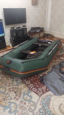 Продаётся лодка Колибри 330