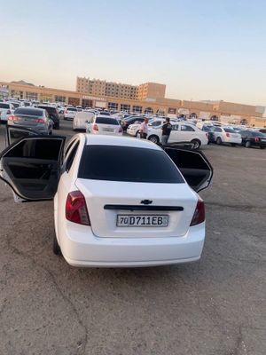 Lasetti 1.6 optra dubai