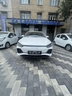 Byd E2 arendaga beriladi Avtolizing asosida