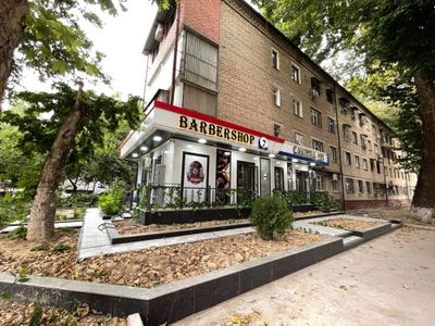 65м2 Парус чилонзор нежилое Продаётся / Фасад 16 метр