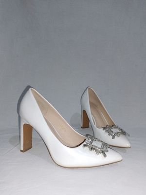 VOGUE SHOES