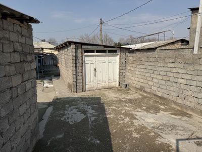 Продаю свой дом на тихом районе общая площадь 5,8 сотых цена 114000$