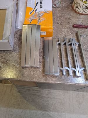 Продается ручка для шкафов