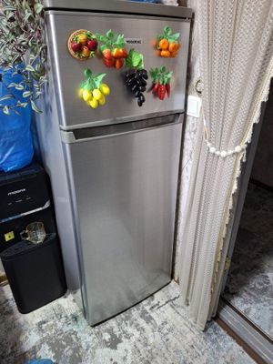 Холодилник холати янги сотилади