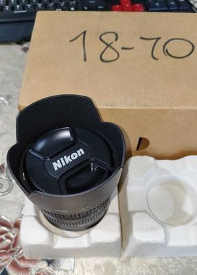 Продам объектив Nikon AF-S NIKKOR 18-70 G ED-IF AF-S DX Zoom