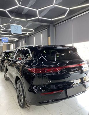 BYD Tang L 2025 elektr