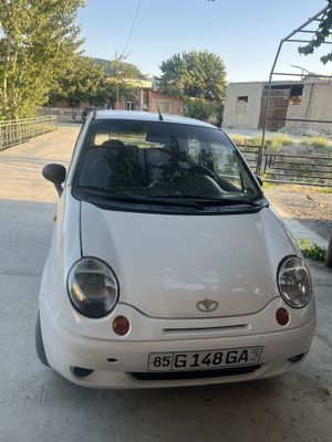 2008 yil matiz. narxi 25 mln sum.
