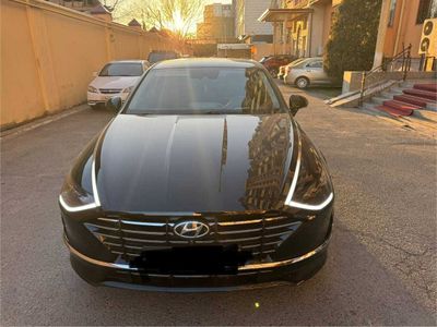 Hyundai Sonata 2020 - 2.5L 25000$