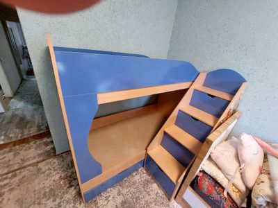 2 etajlik bolalar kravati